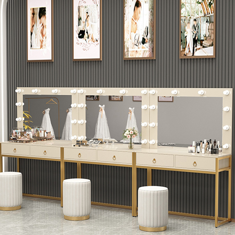 Schminktisch mit leichtem Spie – Beauty Makeup Bridal Bewertung und Preis